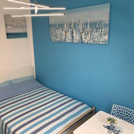 Apartmán Indipendent Blue Ferrara Exteriér fotografie
