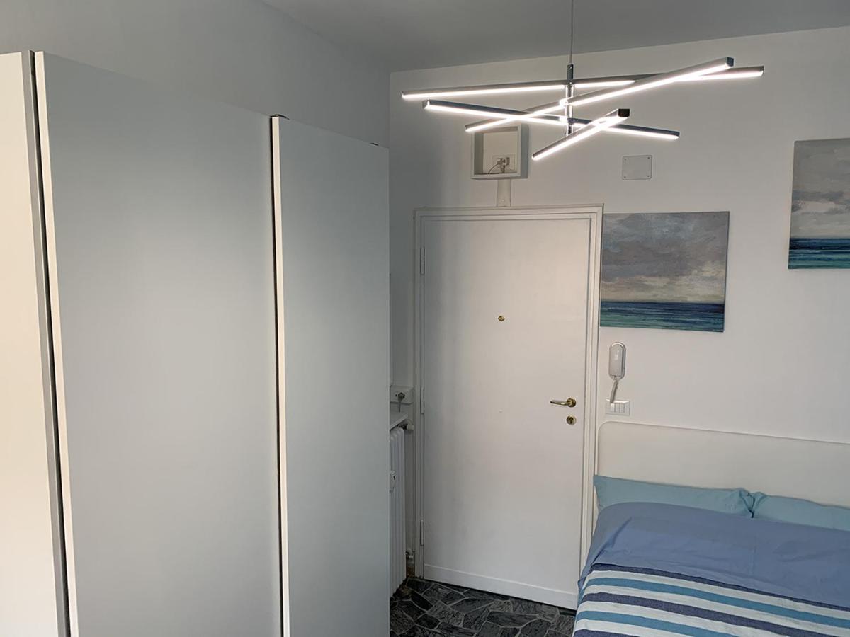 Apartmán Indipendent Blue Ferrara Exteriér fotografie